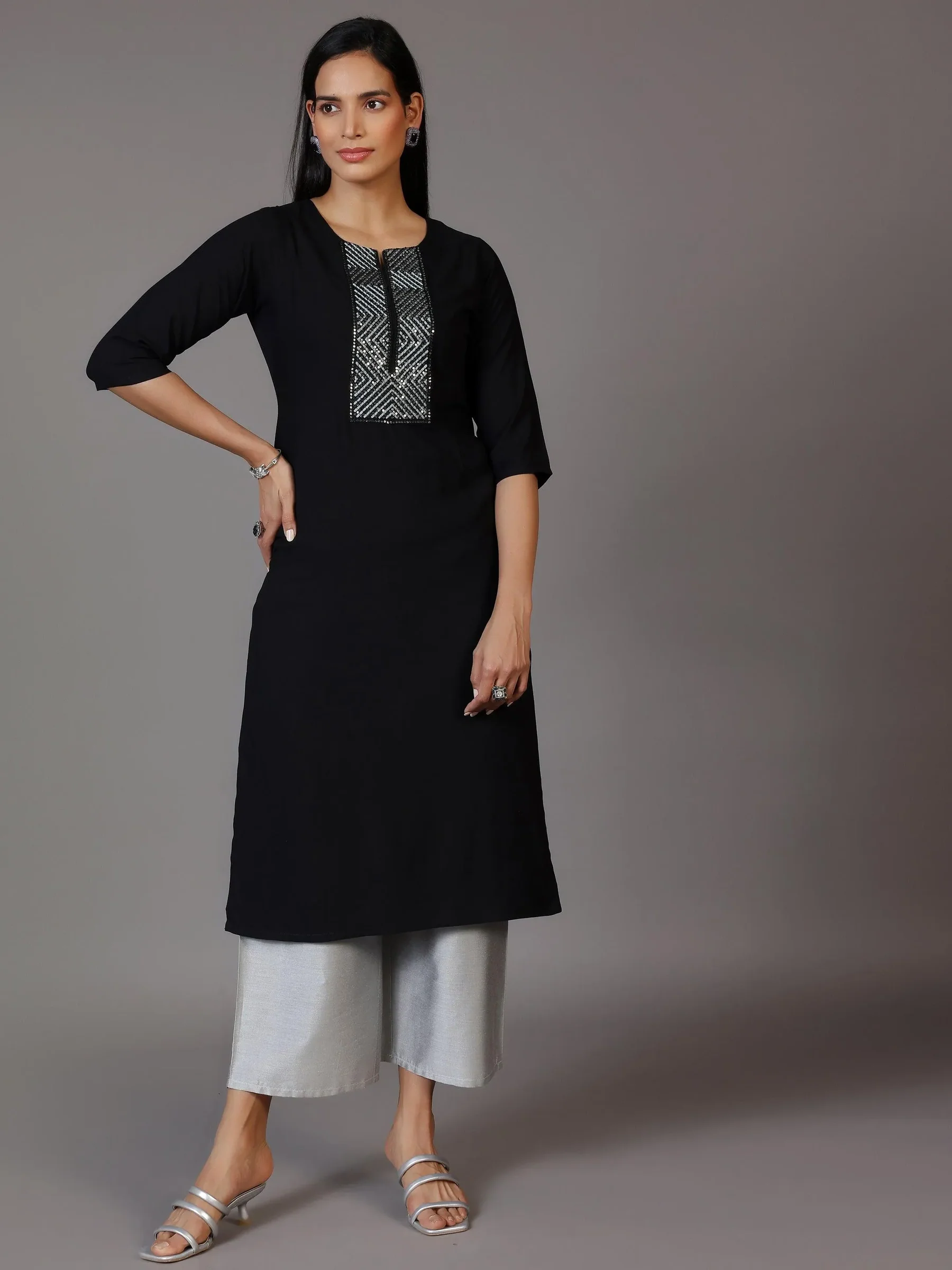 Black Embellished Rayon Straight Kurta - Image 3