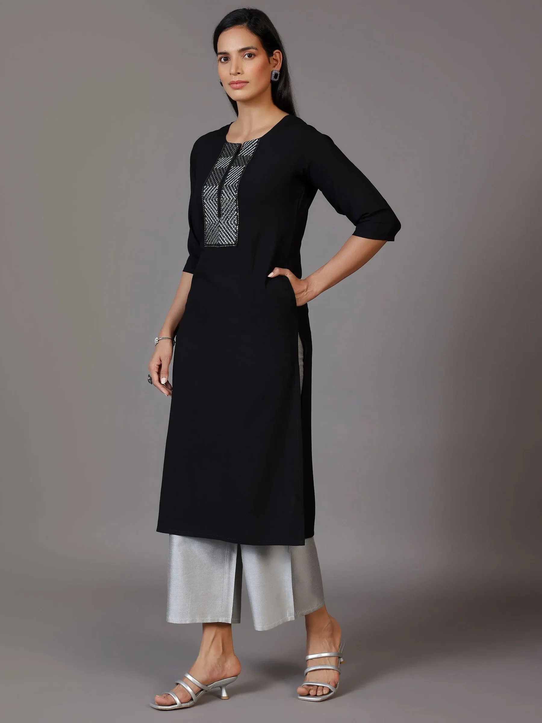 Black Embellished Rayon Straight Kurta - Image 4